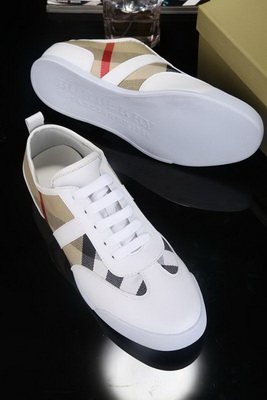 Burberry Fashion Men Sneakers--070